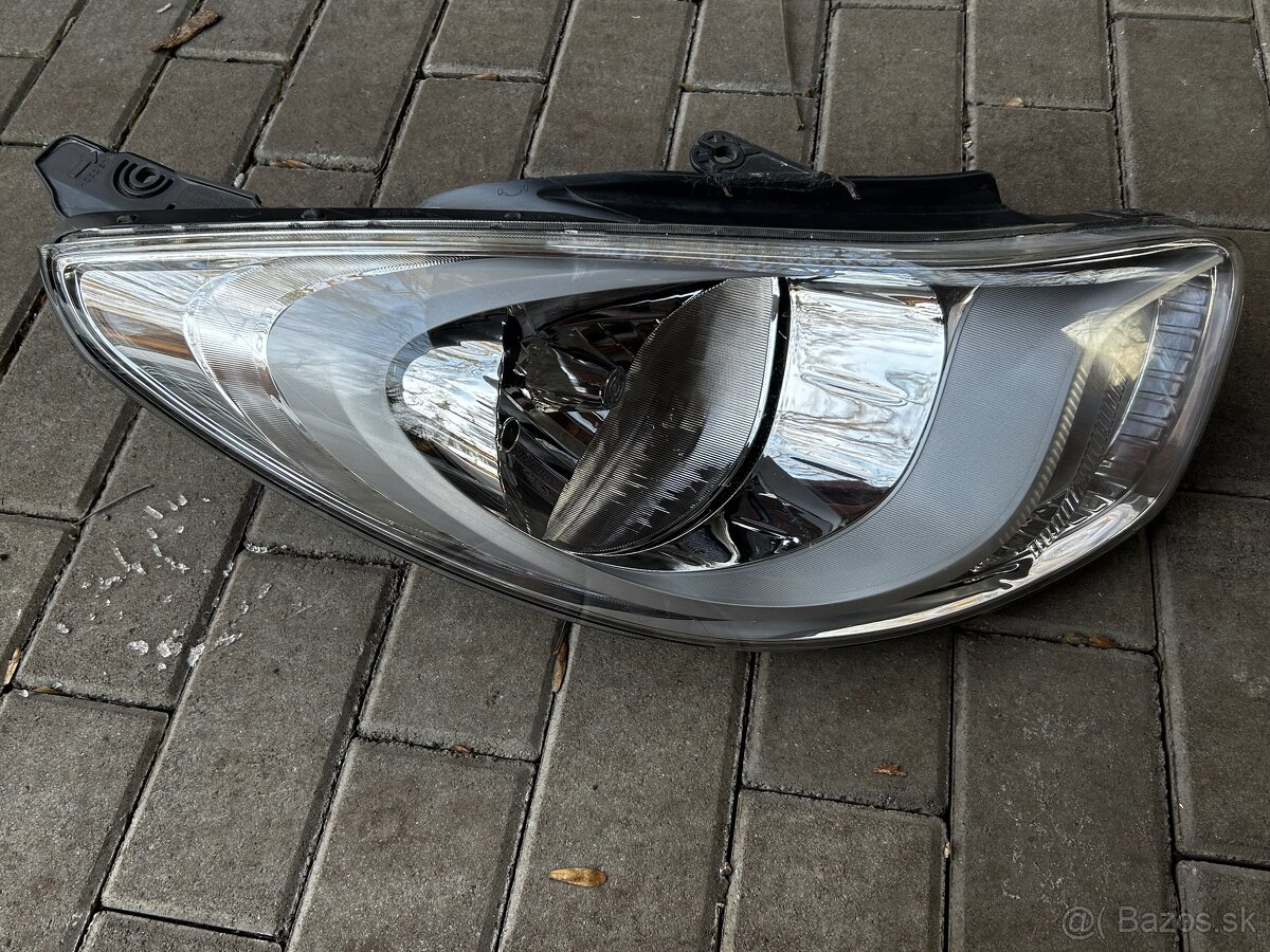 Reflektor Hyundai I 10
