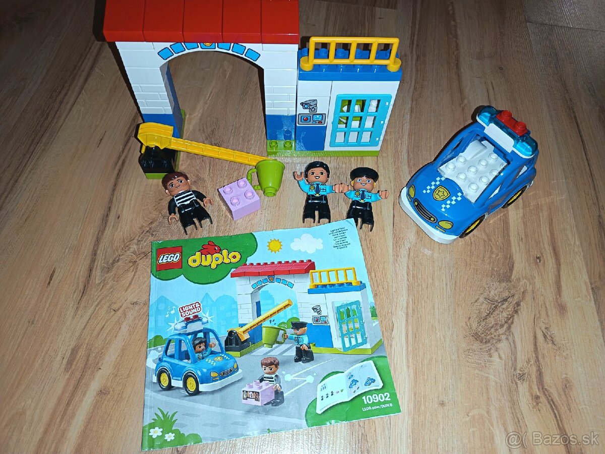 Lego Duplo policajná stanica