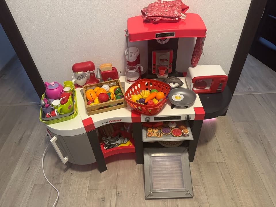 Detská kuchynka s príslušenstvom