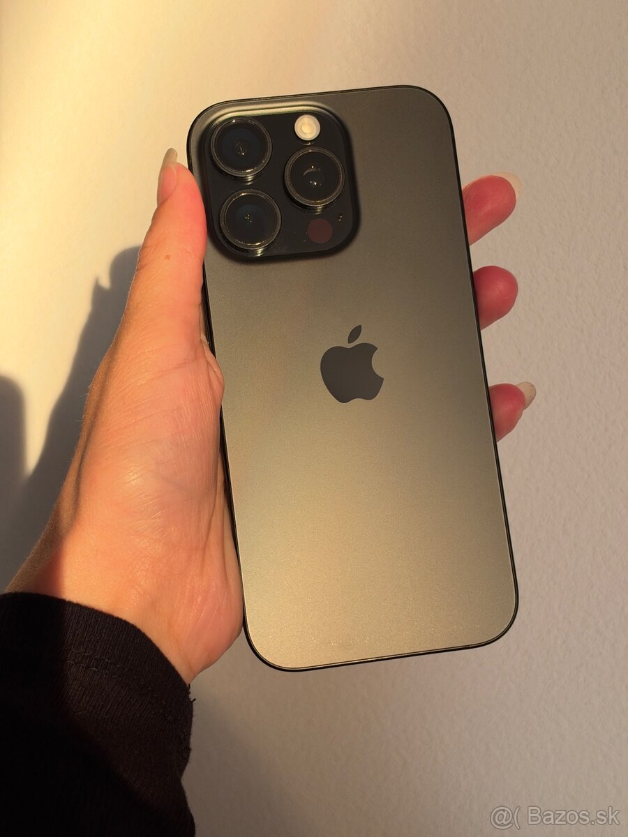 Predám iPhone 16 Pro 128gb