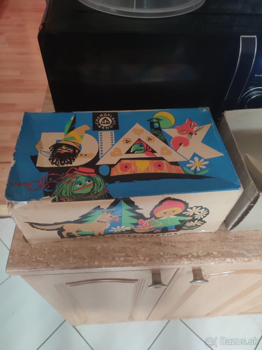 RETRO DIAPROJEKTOR