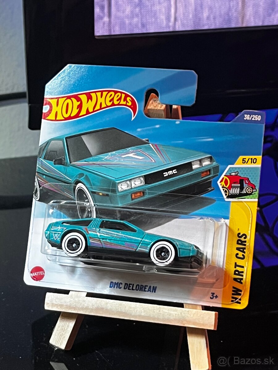 Hot wheels DMC delorean