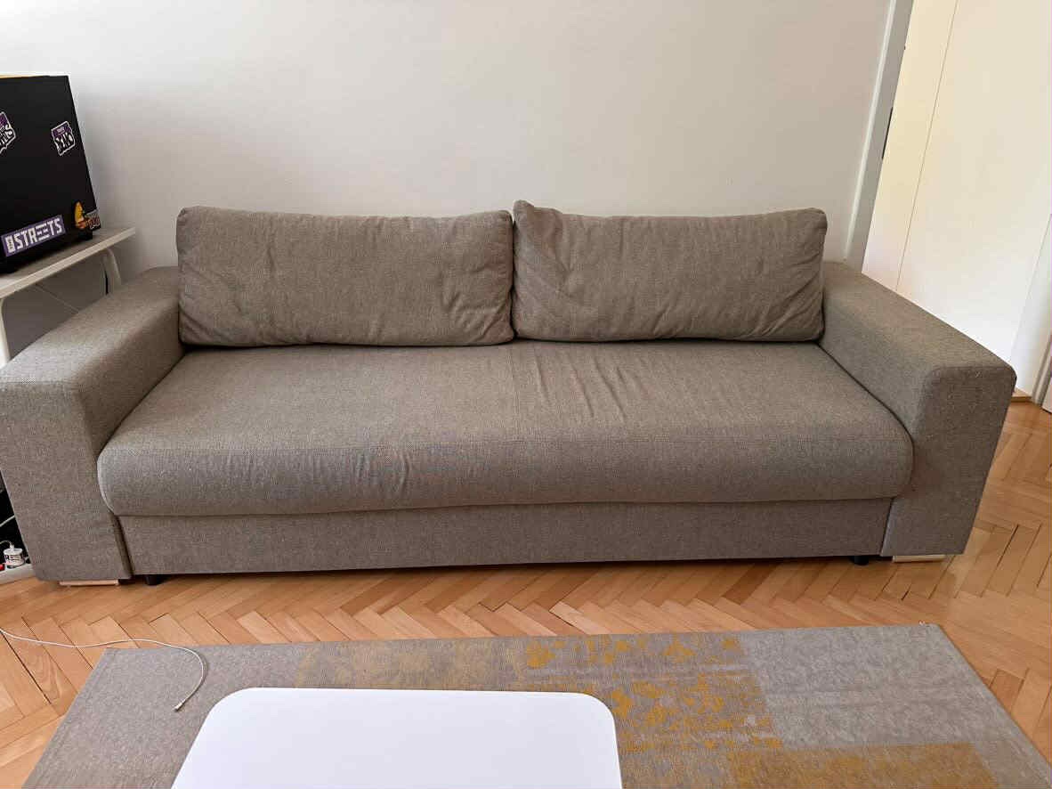 Nepoužívaný gauč