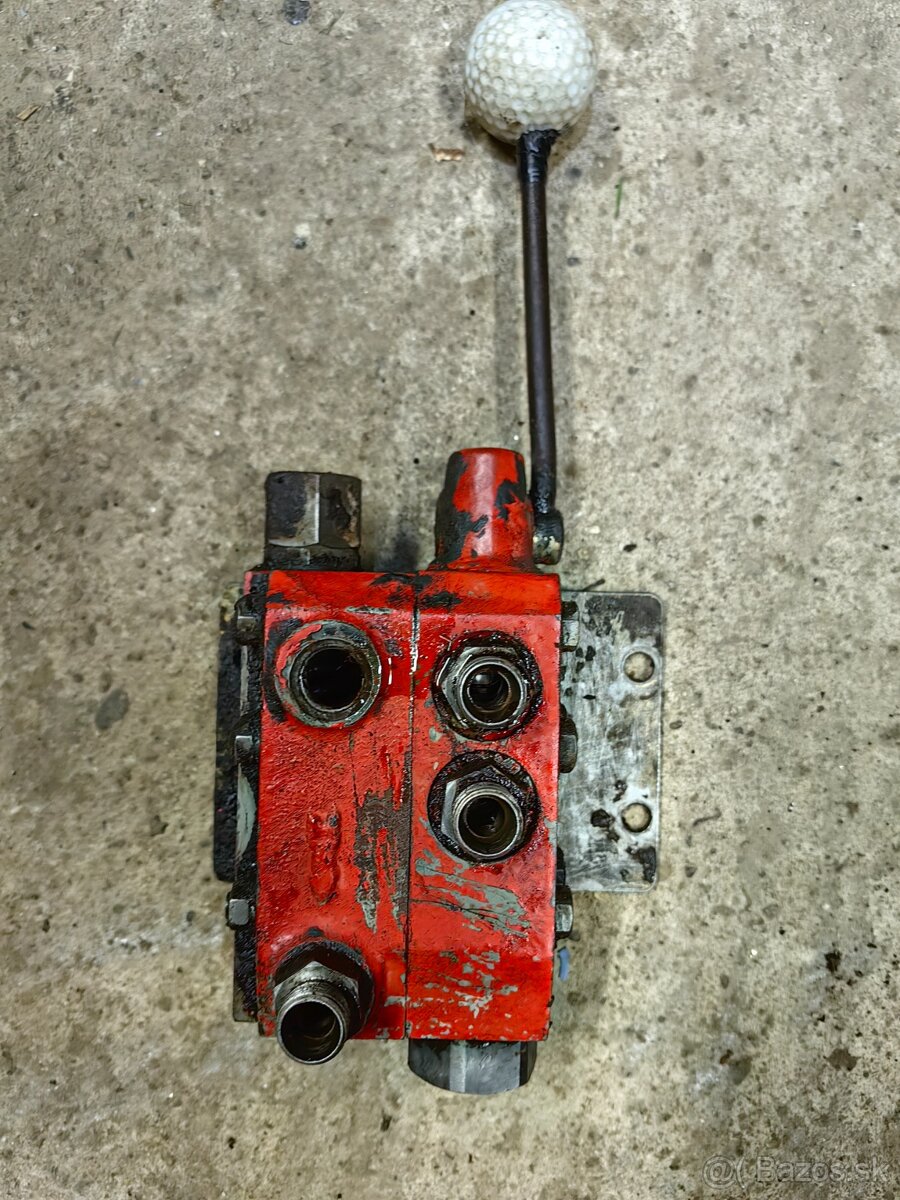 Predam hydraolicky rozvadzac