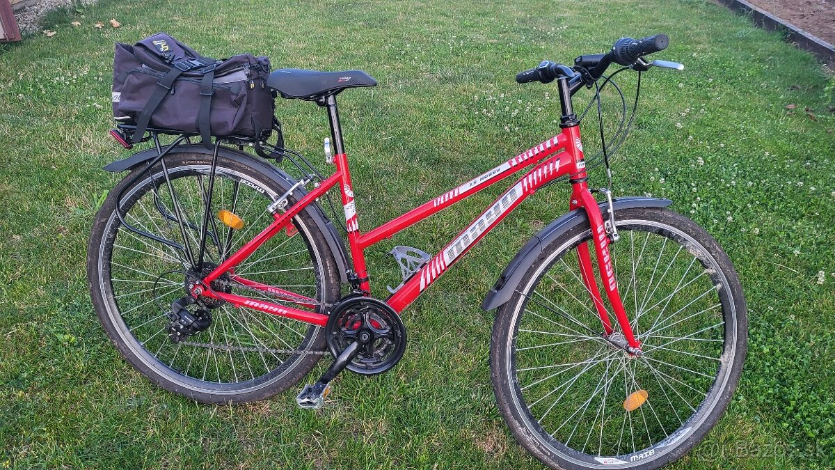 Dámsky hobby trekový bicykel vo výbornom stave