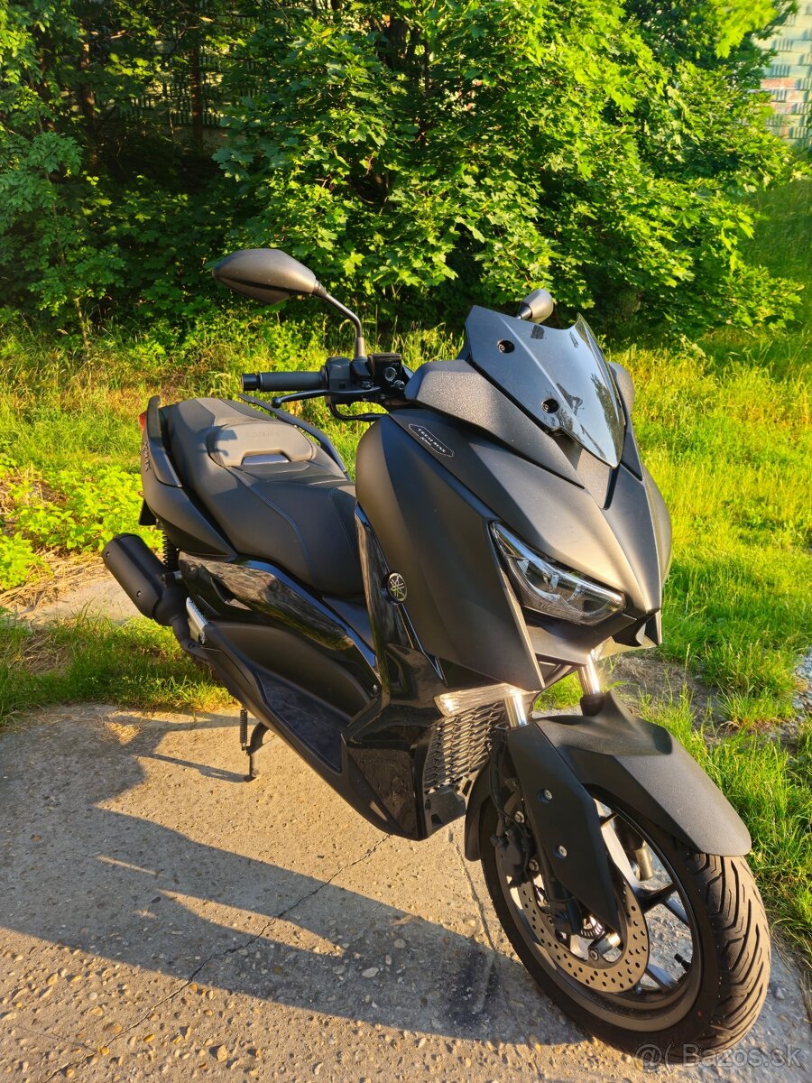 Yamaha XMAX TECH MAX 125