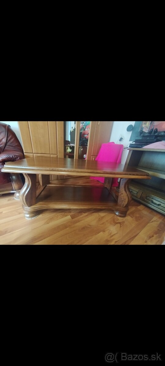 Konferenčný stolík