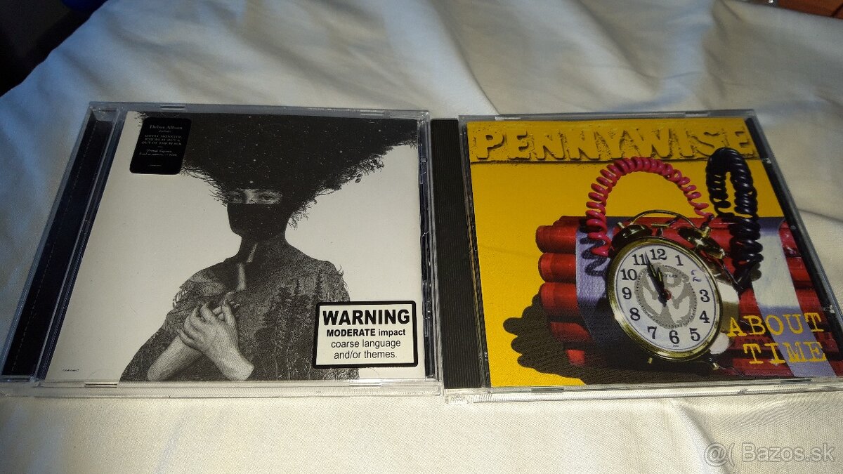 PENNYWISE / ROYAL BLOOD
