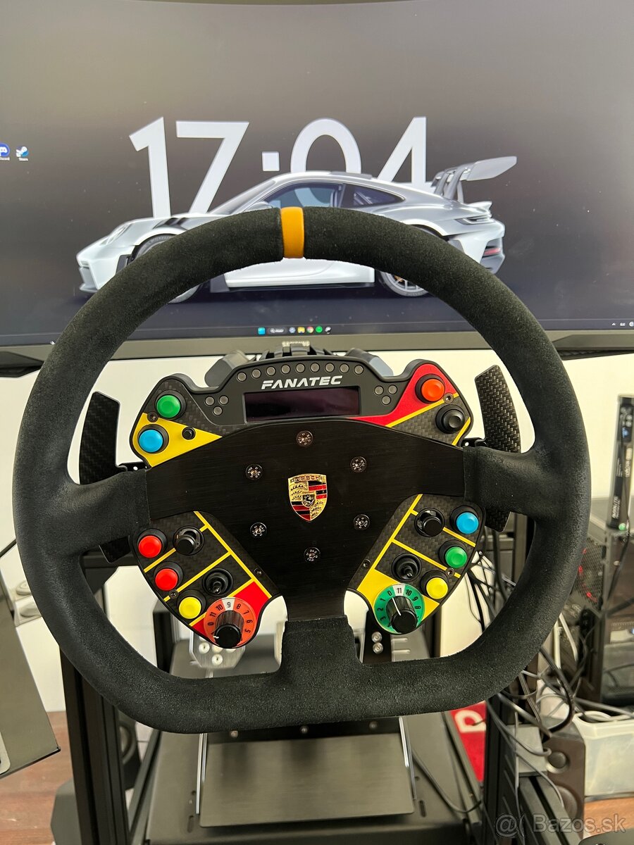 Fanatec Podium Porsche 911 GT3 R Alkantarový volant
