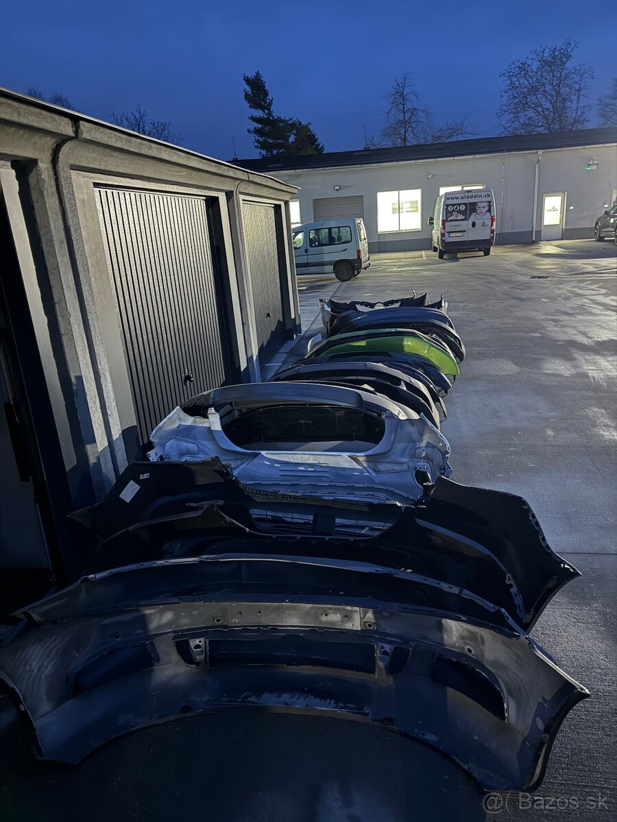 Naraznik - predny zadny