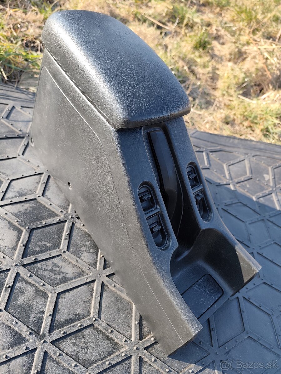 Honda Civic 6G - opierka