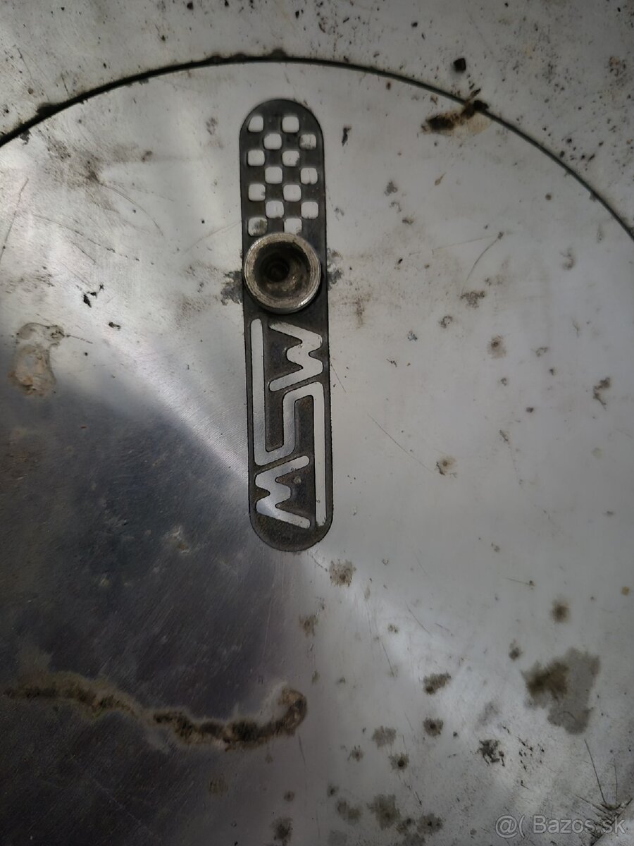 4x100 r14
