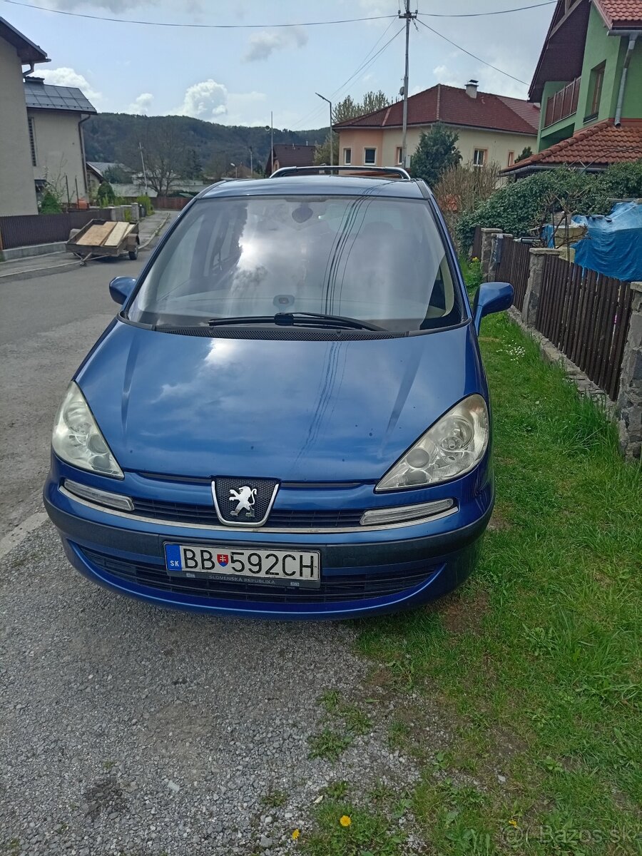 Peugeot 807