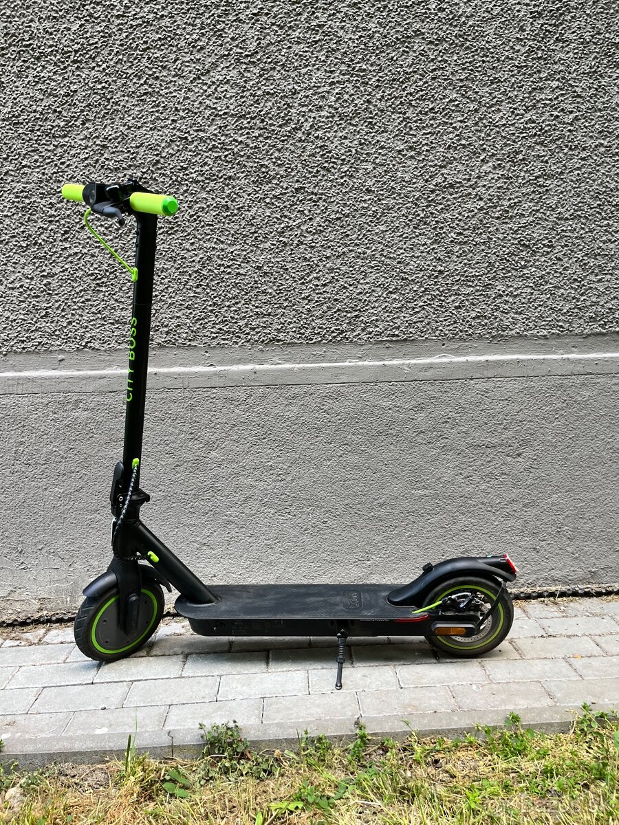 city boss elektricka kolobezka