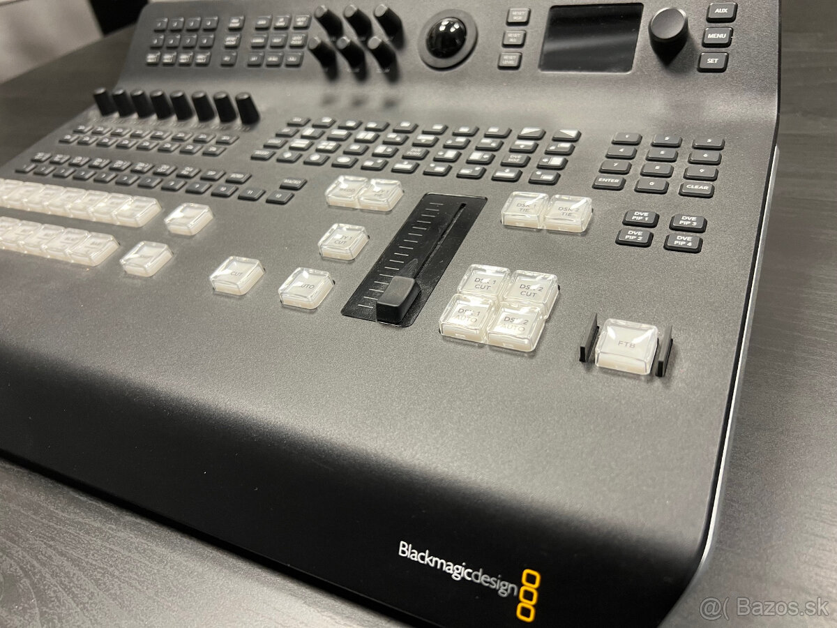 Predám profesionálny réžijný pult ATEM Television Studio Pro