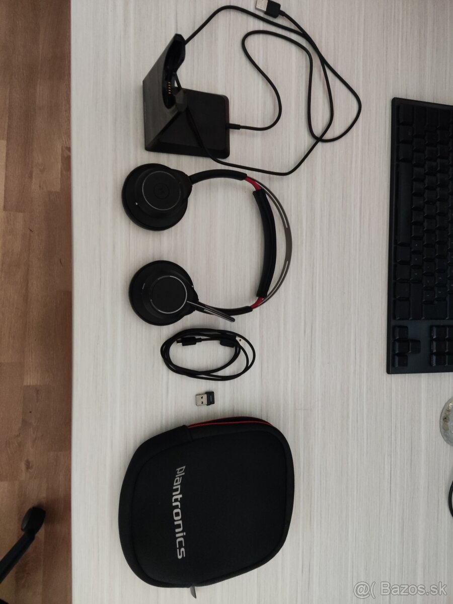 Plantronics slúchadlá VOYAGER FOCUS UC