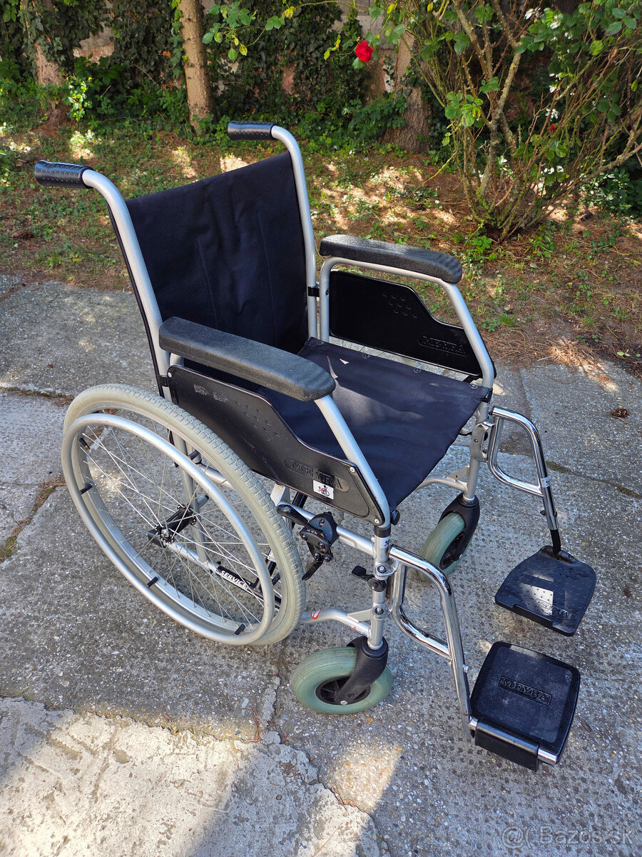 Skladaci invalidny vozik Meyra S.3060