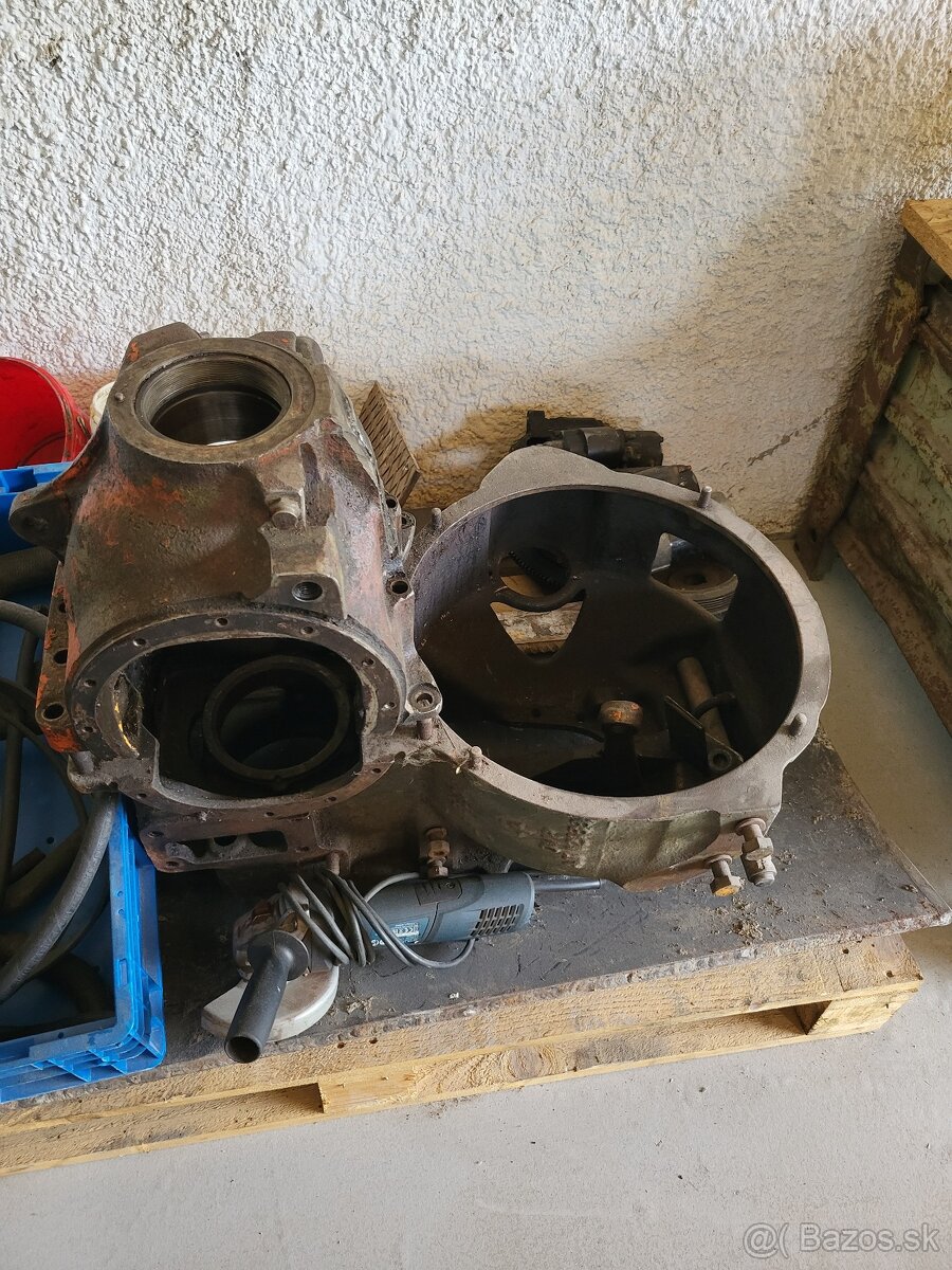 Tatra 805