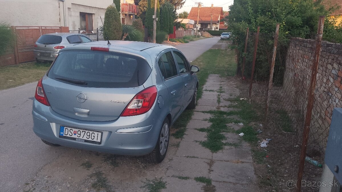 Opel corsa.1.2 16 v