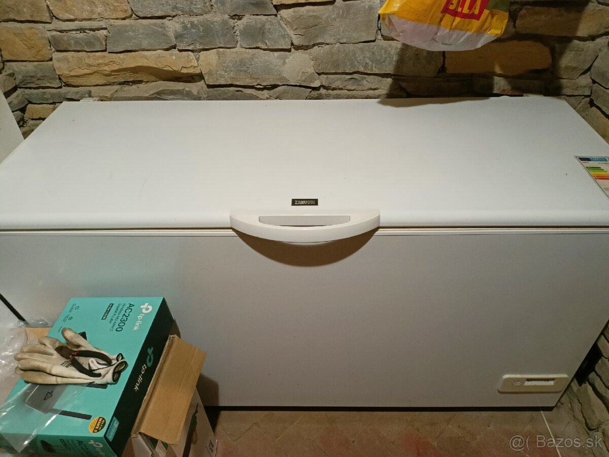 Predám mraziaci box Zanussi