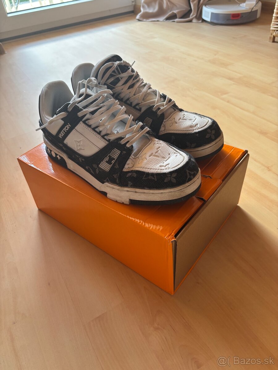 Louis vuitton