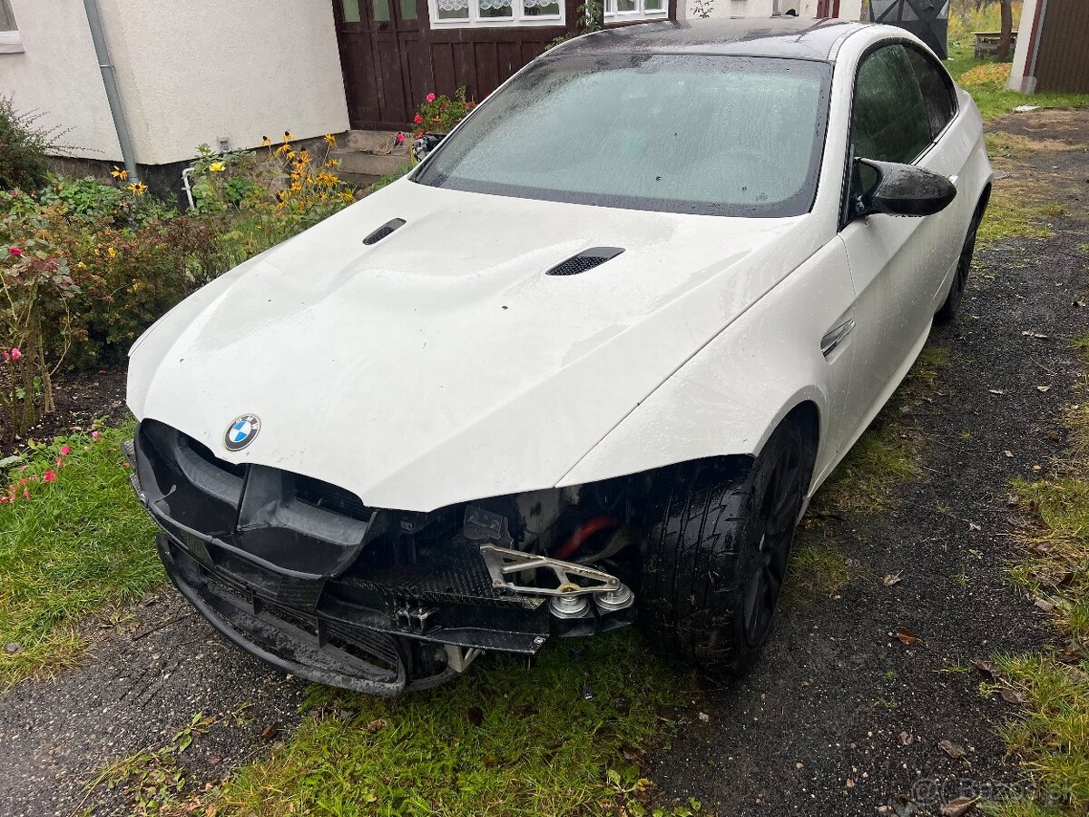 BMW M3 e92 440PS Coupé Top Cena