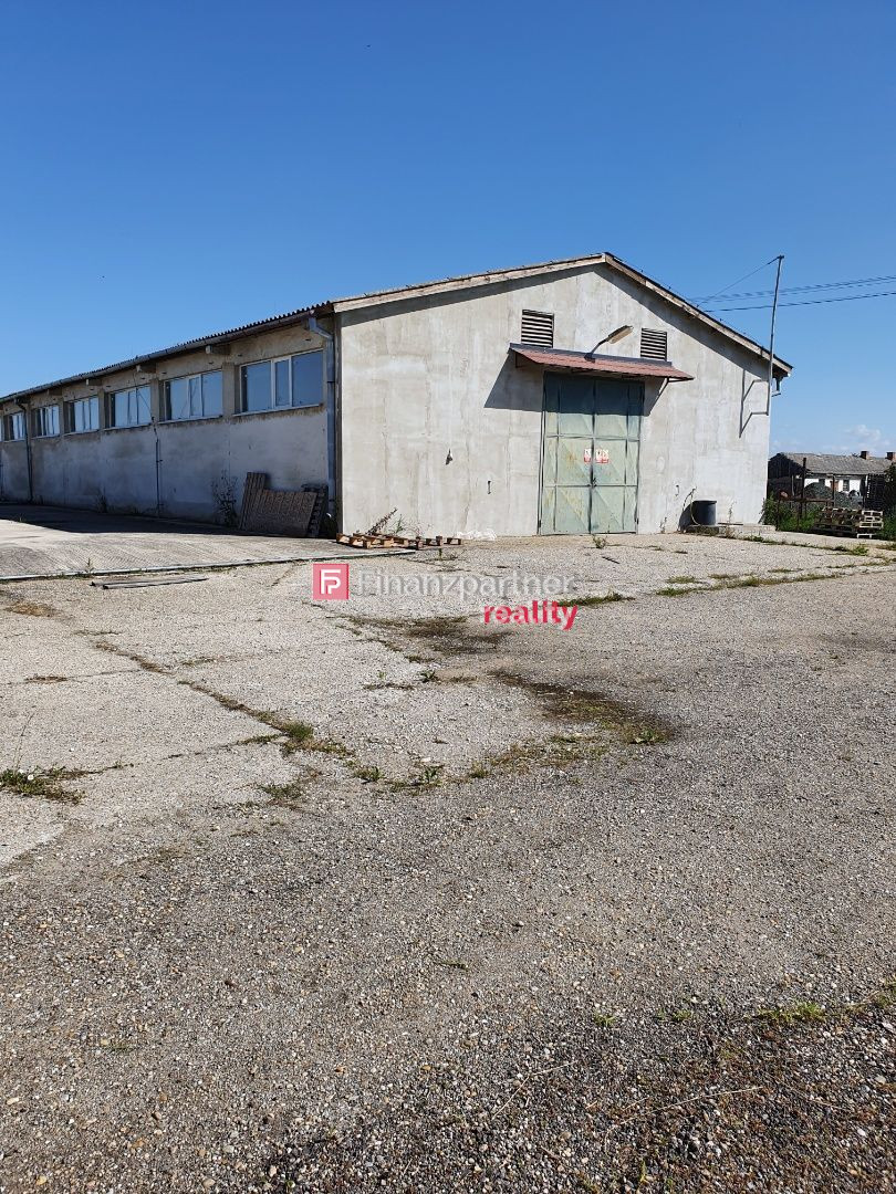 Znížená cenaSkladové priestory Hurbanovo (F074-110-REM)