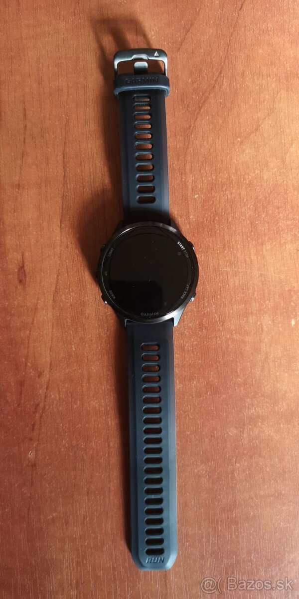 Predám hodinky Garmin Forerunner 570 47mm triatlon