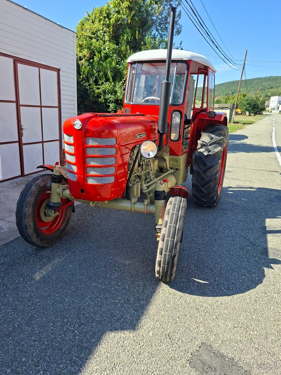 Zetor 4011 + príves