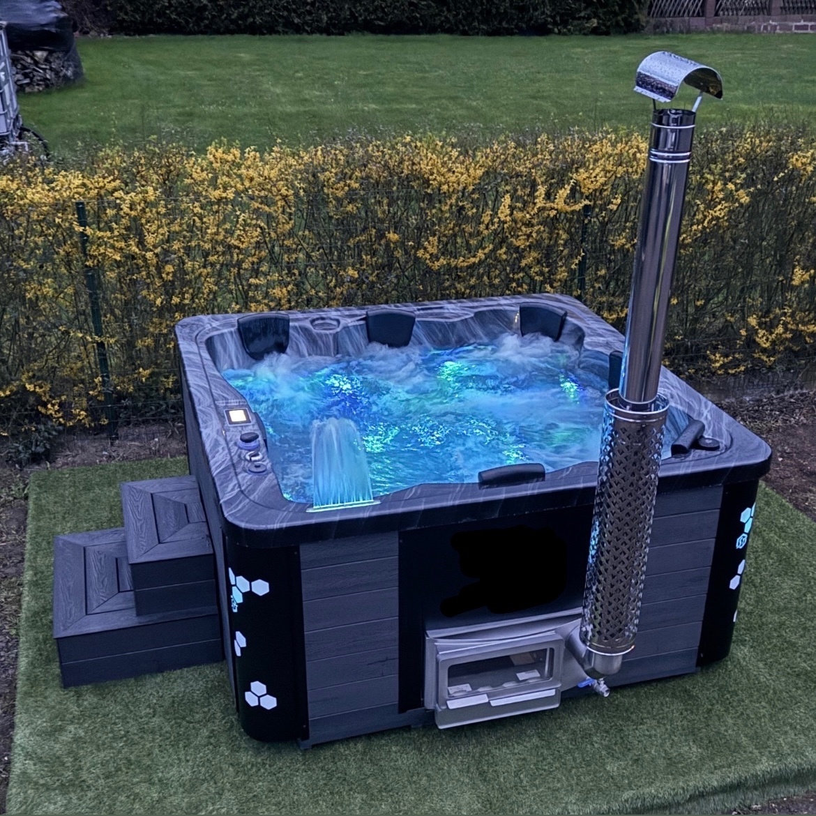 Kupacia kada,vírivka,HOT TUB FINLUX AKCIA