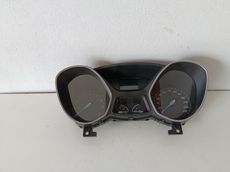 tachometer ford focus 3 bm5t10849bae 80€
