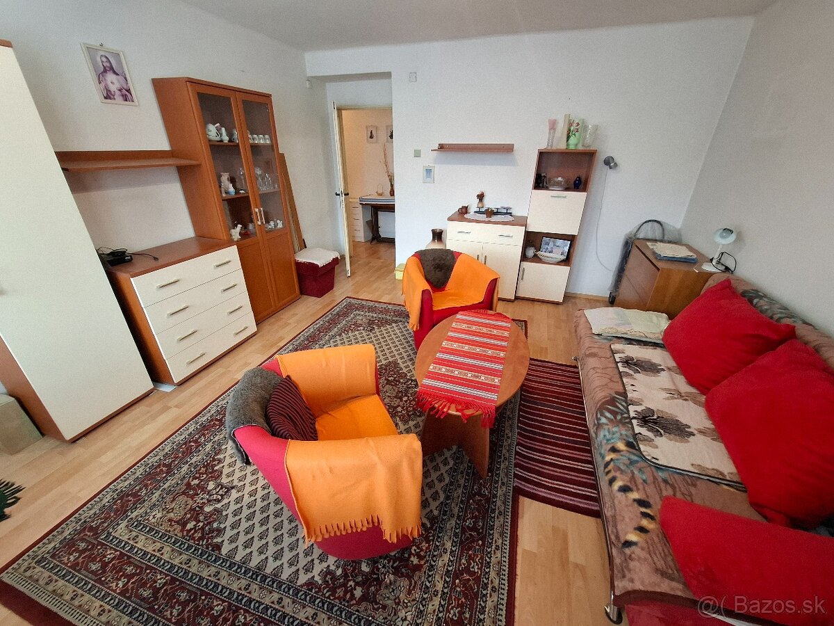 1-izbový byt, centrum mesta