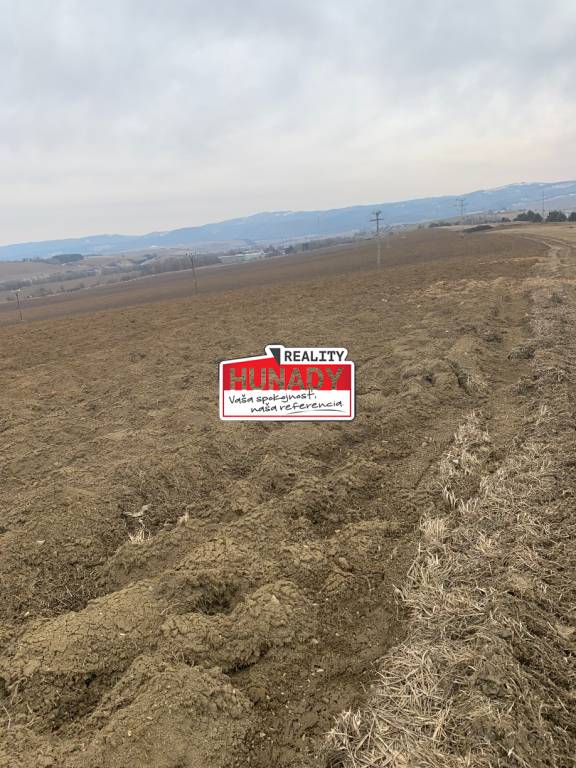 (600 m²) POĽNOHOSPODÁRSKY POZEMOK