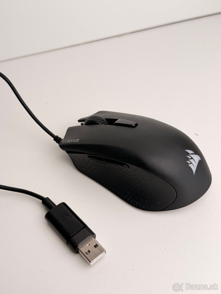 Corsair Katar Pro – herná mys - čierna