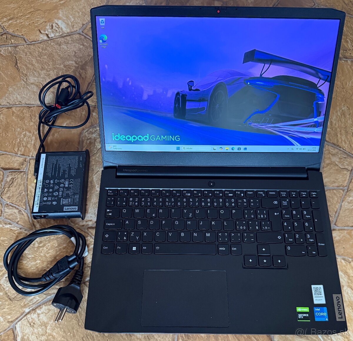 LENOVO IdeaPad Gaming 3 15IHU6