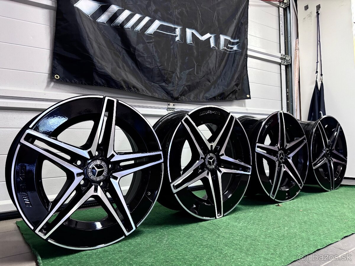 Mercedes AMG C W206 R18 original