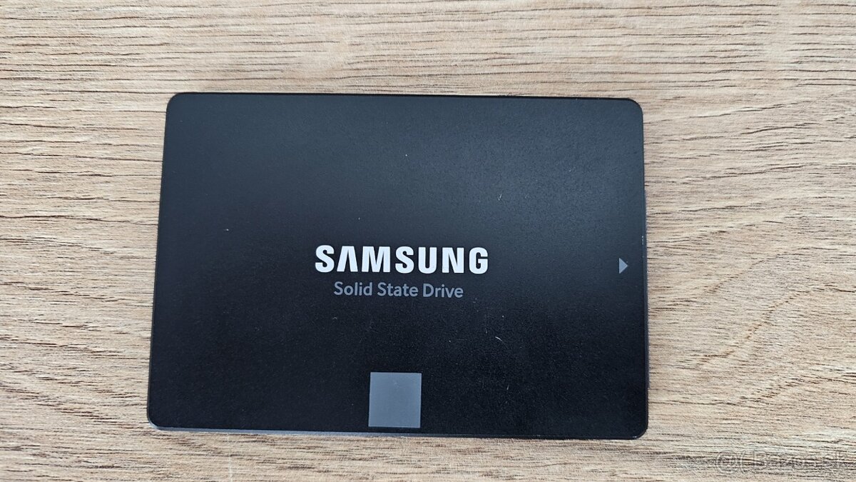 Samsung 860 EVO 500GB SSD