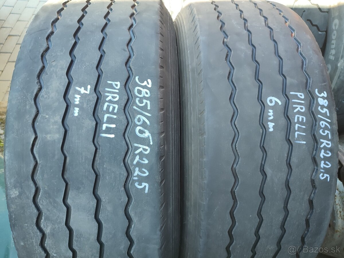 385/65R22,5 PIRELLI ITINERIS T