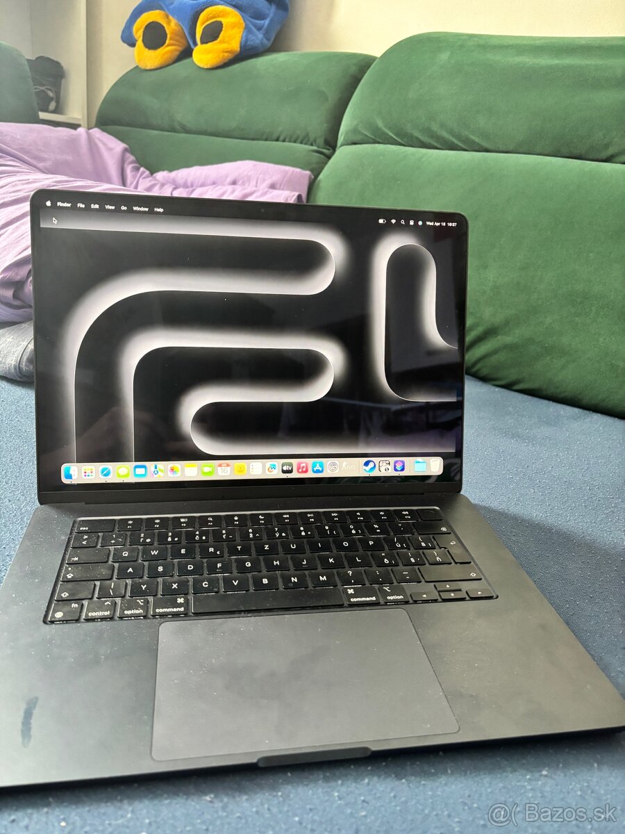 Predám nový MacBook 15” air s Apple m2 čipom
