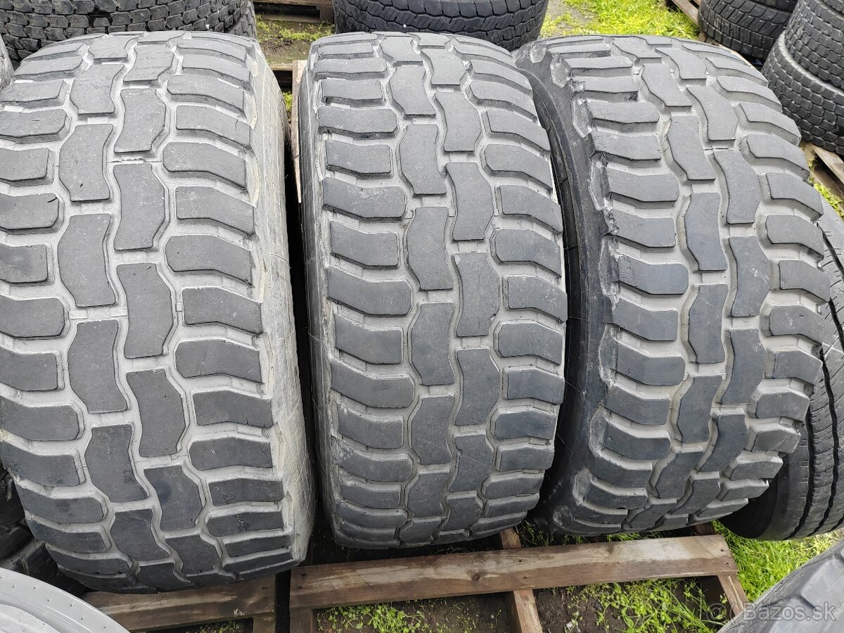 18 R22,5 BARUM NR27 (445/65 R22,5)