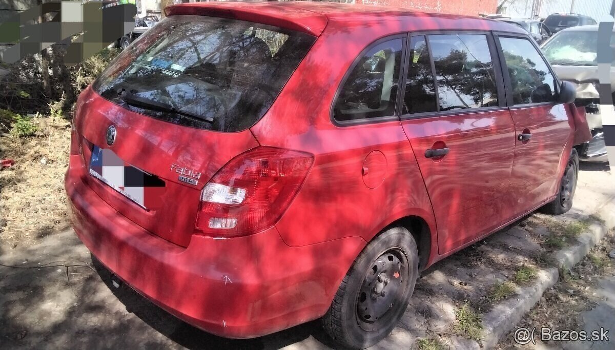 Škoda Fabia 1.2 HTP 2008 predám MOTOR BZG, DVERE a iné diely