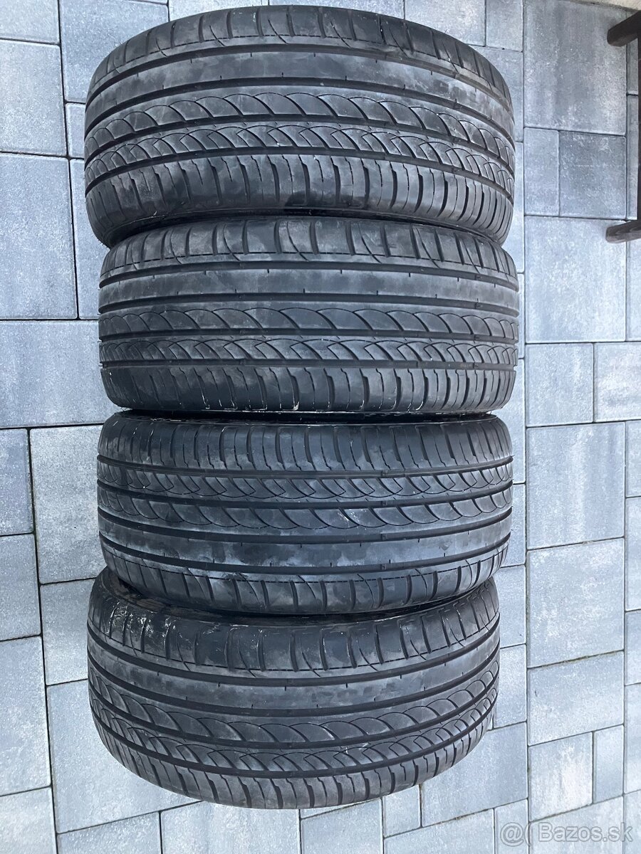 Minerva 245/30 ZR20 95w letné