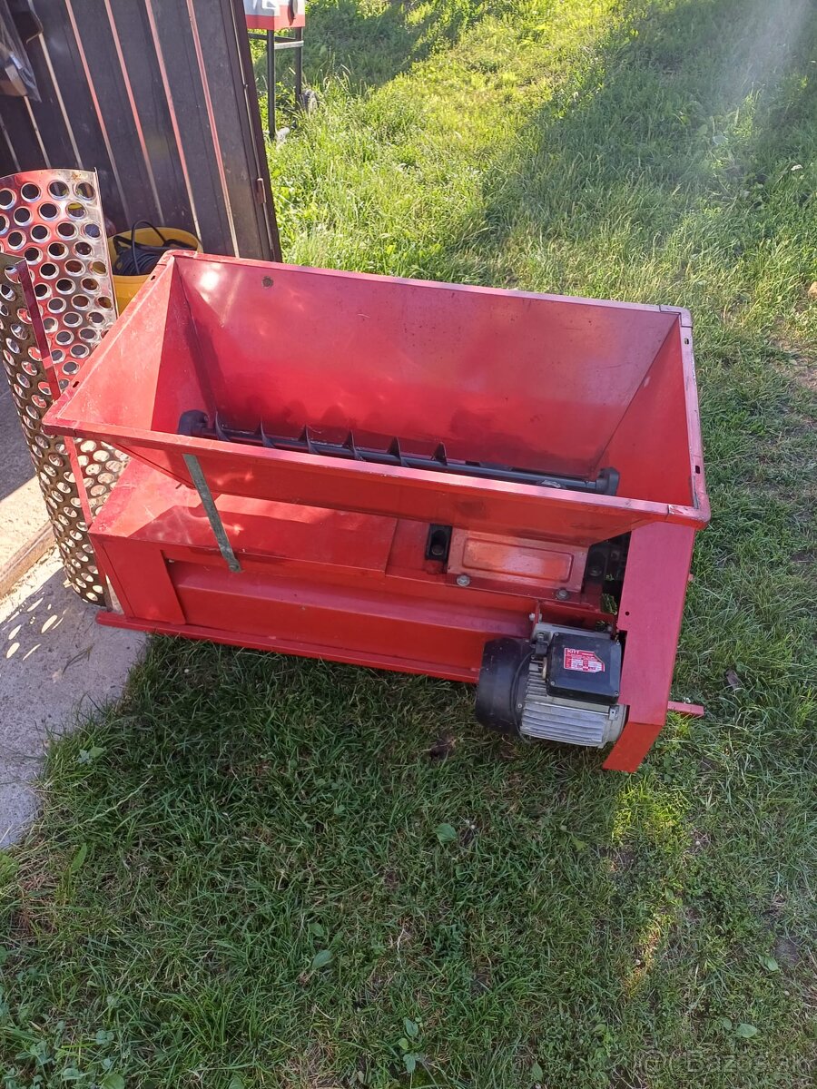 Mlynček na hrozno