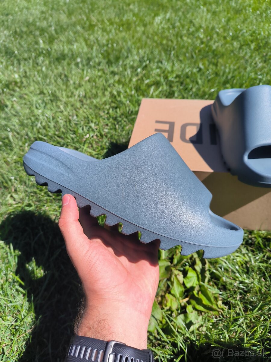 Yeezy Slide Slate Marine veľkosť 42