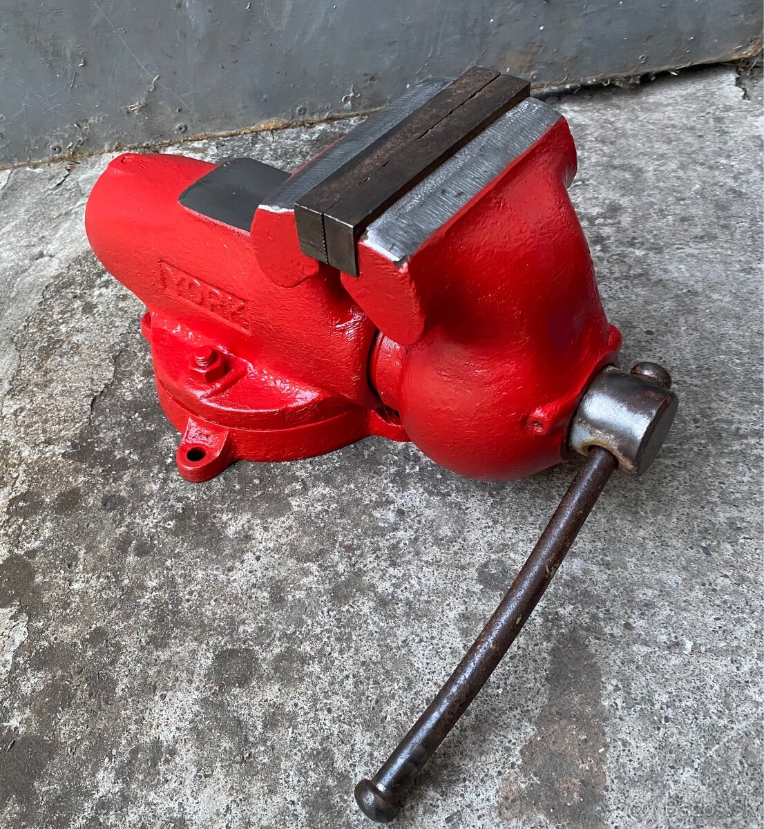 Zverak York 125