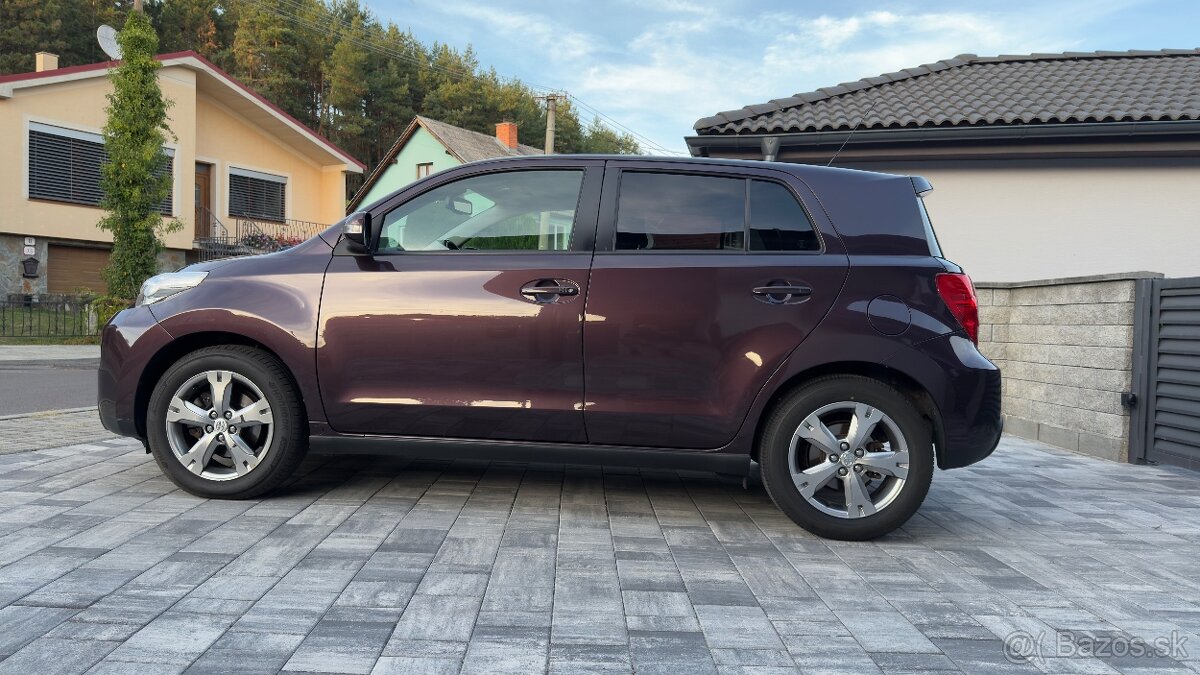 Toyota urban cruiser 1,3 benzin