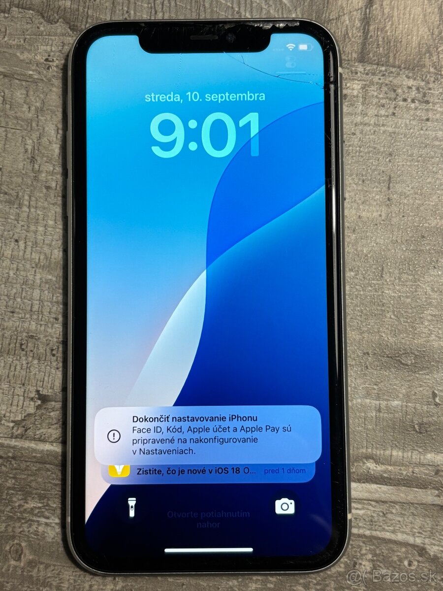 iPhone 11 64GB White
