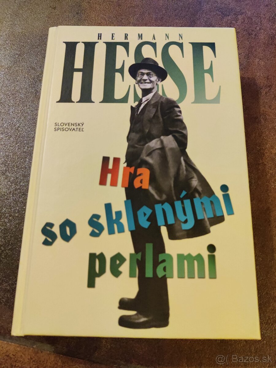 Kniha Hra so sklenými perlami