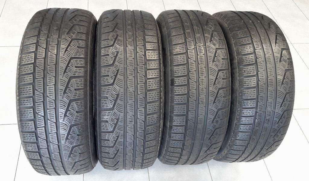225/55R17 ZIMNÉ Pirelli