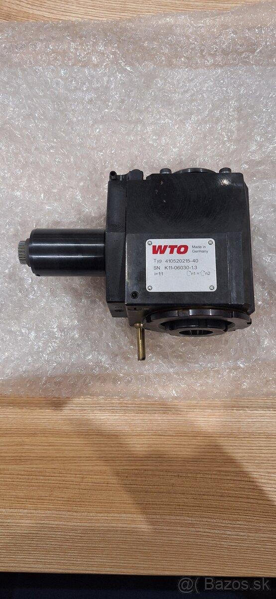 Poháňaný držiak nástroja WTO